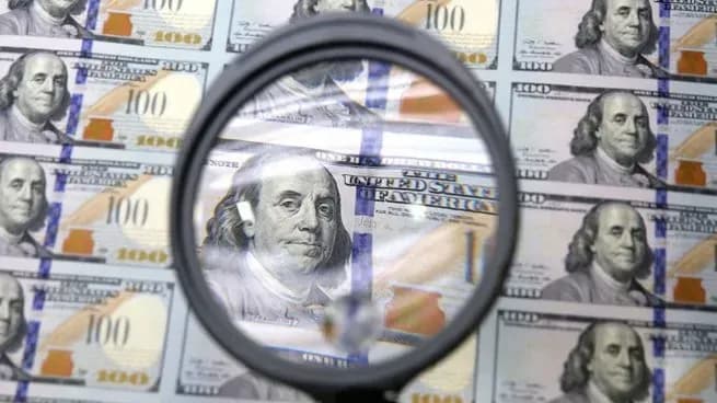 Deuda Argentina: Milei Redefine el Panorama Financiero entre Reducción y Nuevos Compromisos