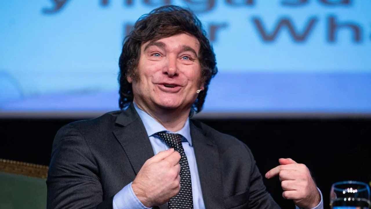 Milei revela estrategia clave para liberar bandas cambiarias en Argentina