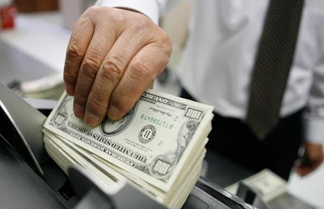 Inversores argentinos apuestan al carry trade: estrategias financieras en un escenario de calma cambiaria