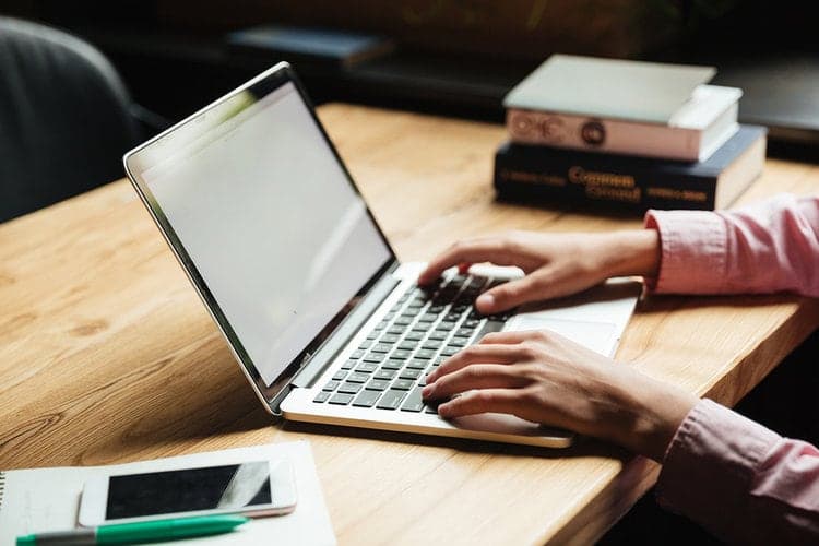 Trabajo remoto: cuántos argentinos cobran del exterior y cómo