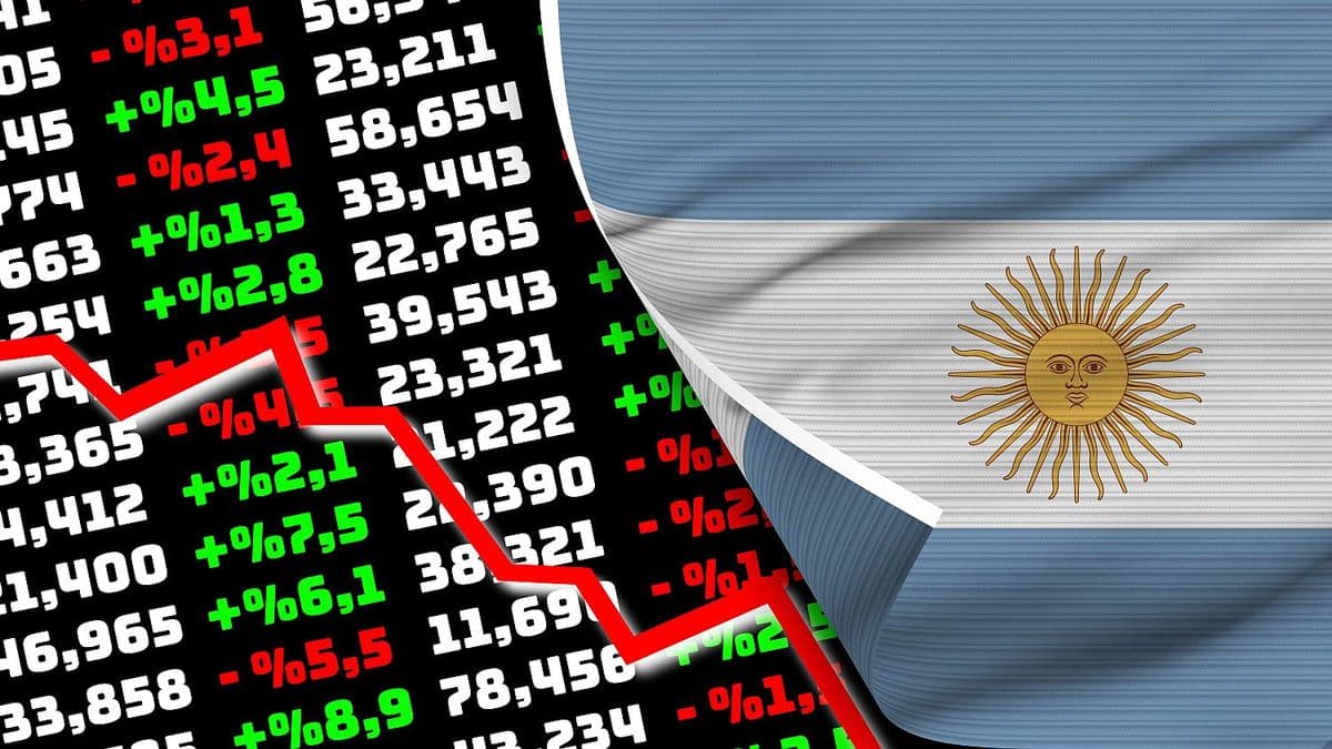 ADRs y riesgo país caen 18% en agosto: qué explica la corrección