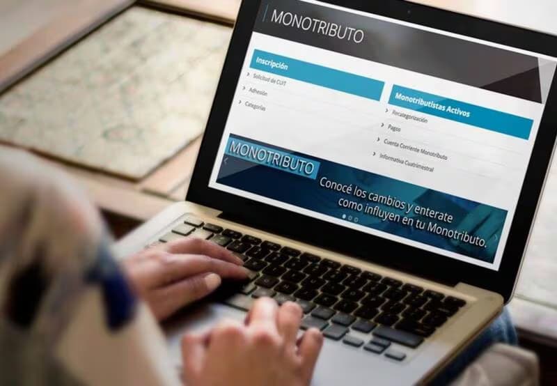 Monotributo: ARCA obliga factura electrónica desde noviembre 2026