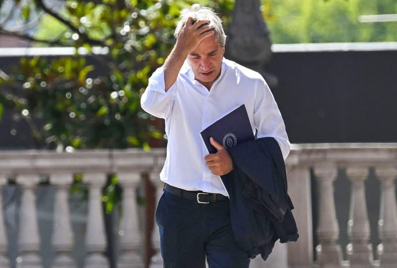 Recesión 2026: PIB cayó 1% y Caputo paga deuda con bonos