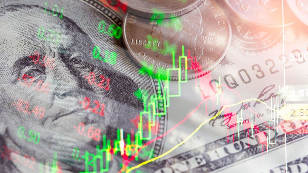 Riesgo país por encima de 610 puntos: cómo operan acciones y bonos en octubre