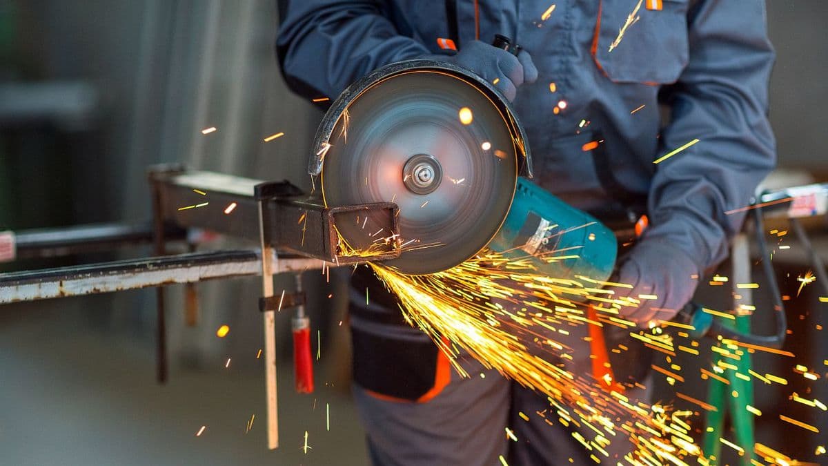 Costo energía subió hasta 300%: industriales denuncian tras liberación del mercado