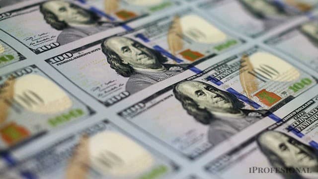 Depósitos en dólares superaron US$ 41.900 millones en septiembre