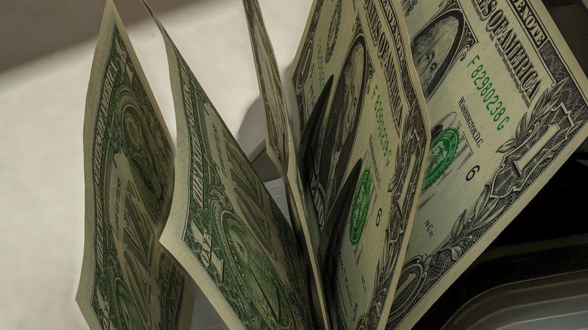 Dólar blue hoy 10 de agosto: cotiza a $1.505/$1.525