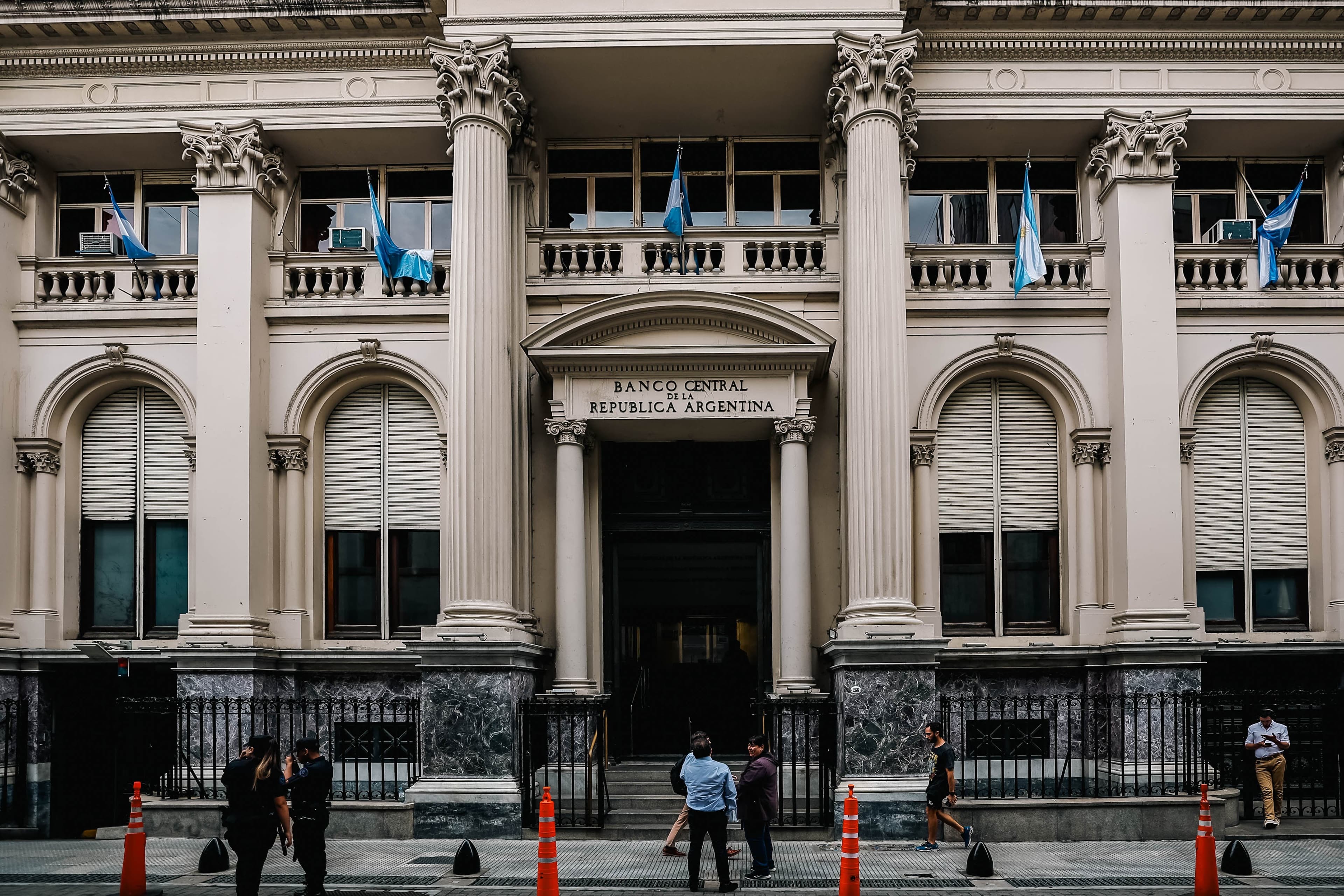 BCRA: mayor compra en 2 meses pero septiembre cierra con menor volumen