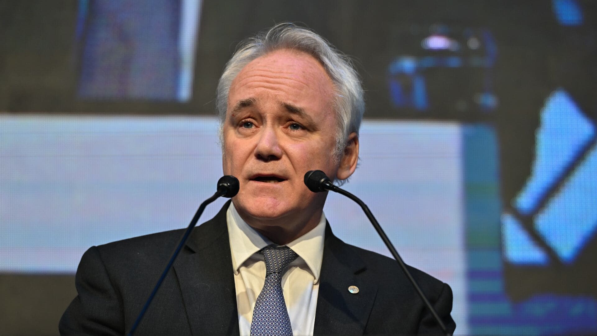 BCRA: 75% de dólares comprados por argentinos se quedan en el sistema