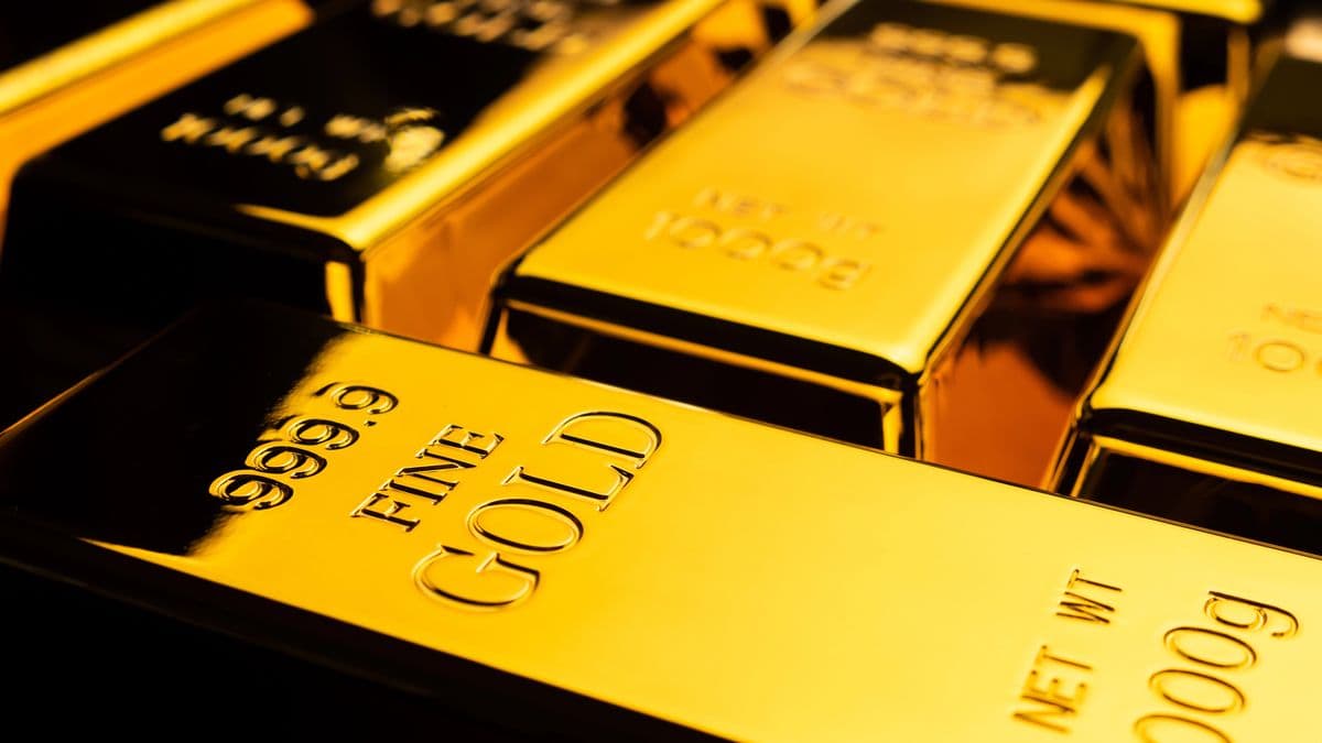 Oro sube 1% y marca máximo de dos meses tras IPC débil en EEUU