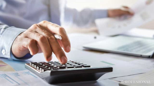 Crisis en la contaduría: ARCA, cambios normativos y burnout profesional