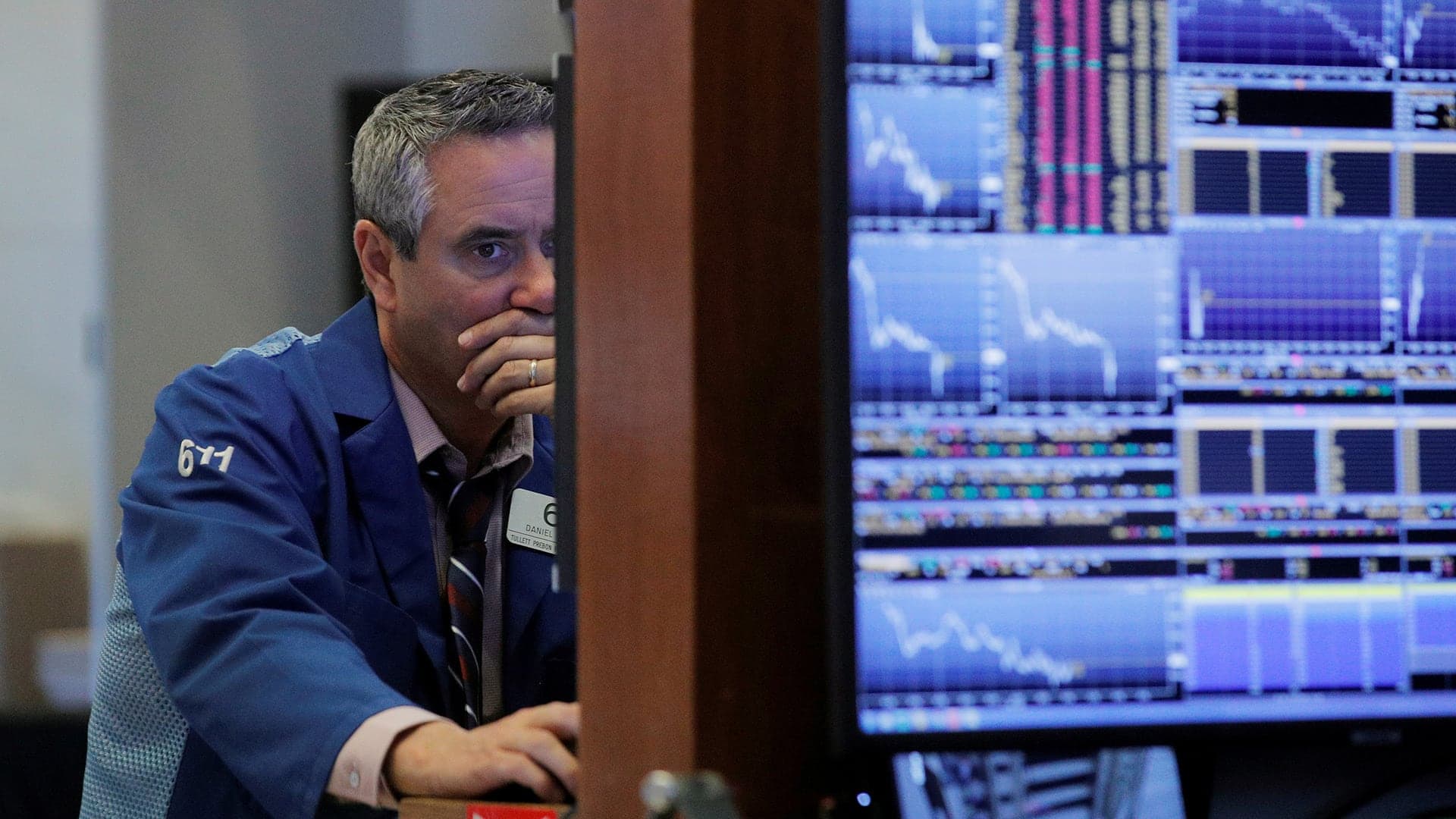 Riesgo país Argentina: tocó 636 puntos, máximo del año