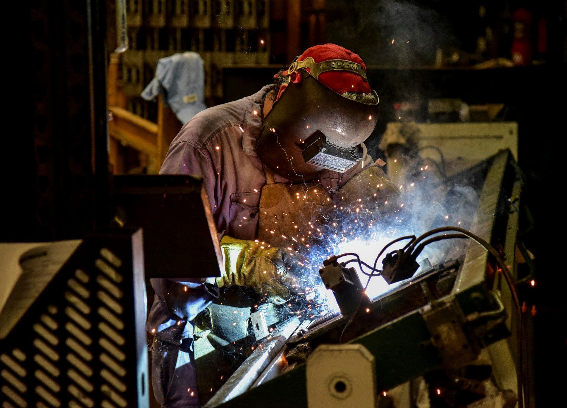 Industria argentina: cuarto peor desempeño mundial desde 2023