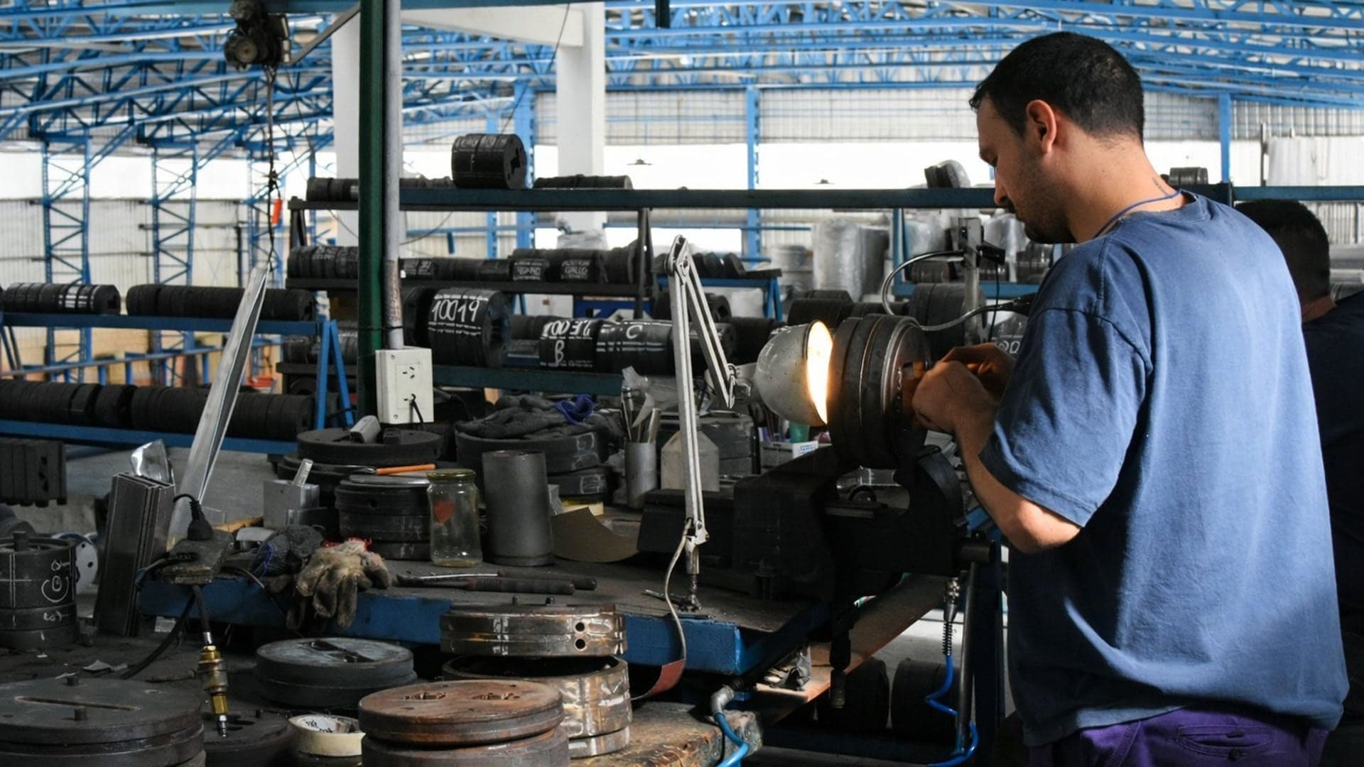 Pymes industriales: caída del 11% en producción y pérdida de 4,5% de empleo en Q2 2026