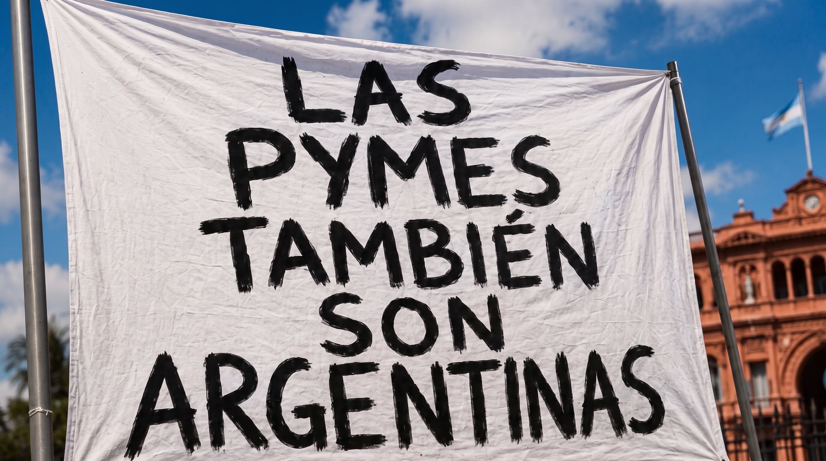 Pymes marchan a Plaza de Mayo: 30.000 empresas cerraron en 2,5 años
