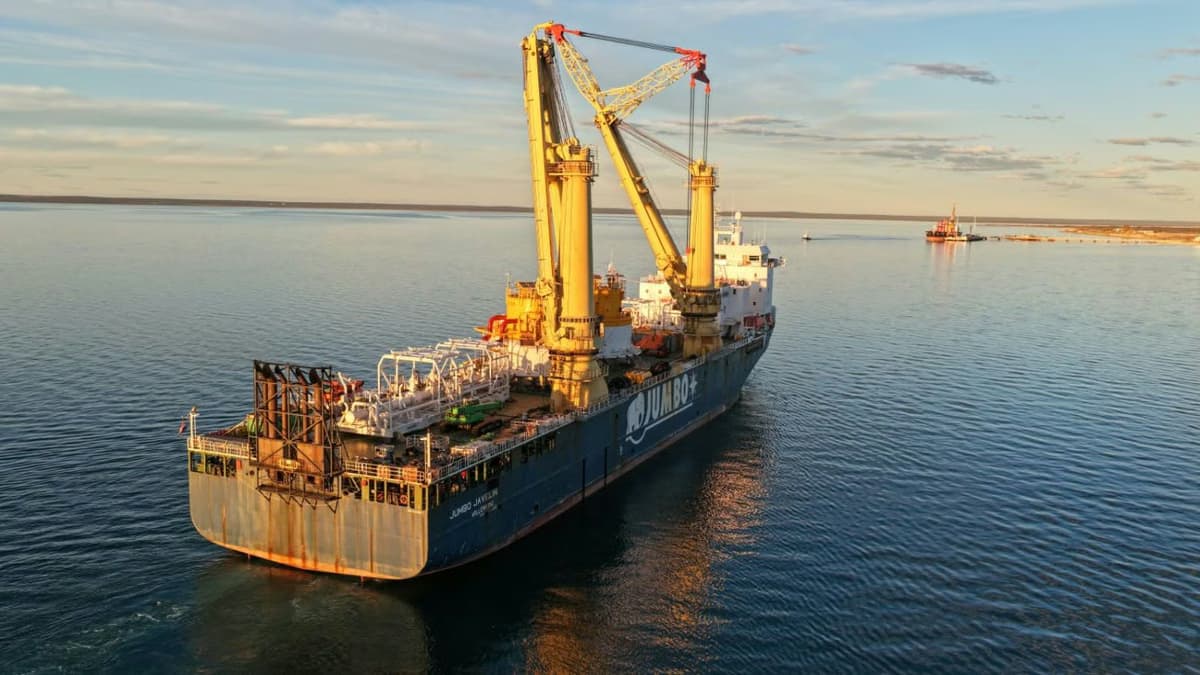 VMOS: llegan a Río Negro las monoboyas para exportar crudo