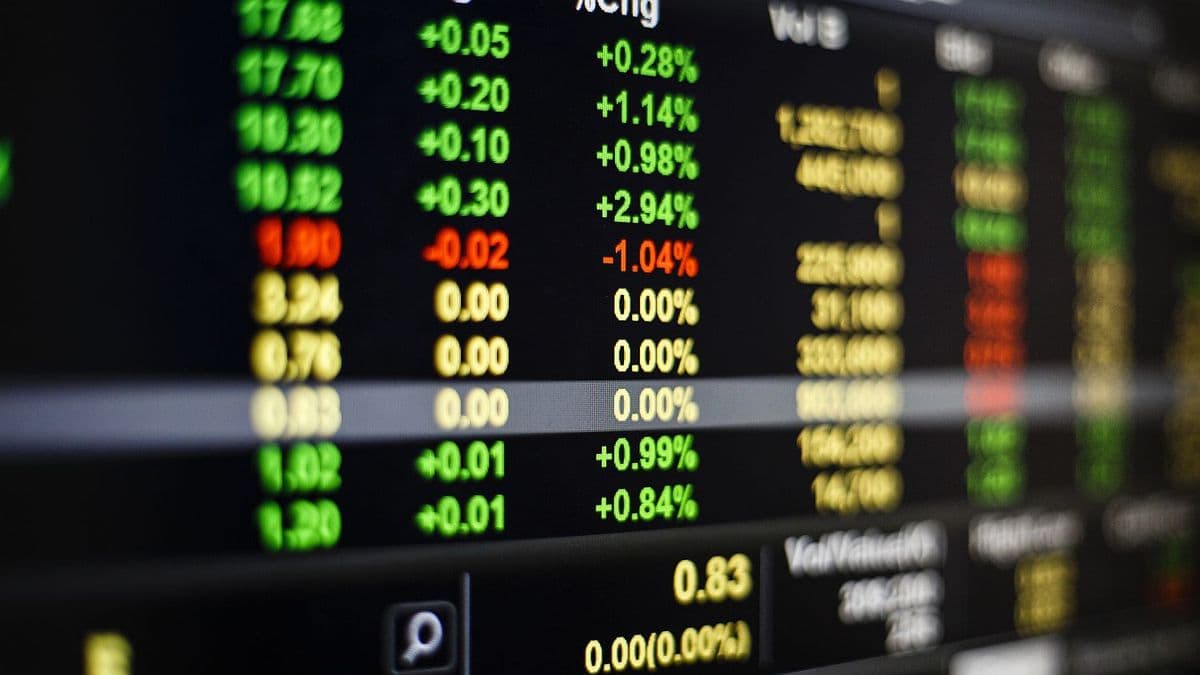 Wall Street en espera: futuros volátiles antes de cumbre EEUU-China
